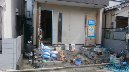 枚方市にて注文住宅建築　大阪で新築建て替えはリフォームバリューにお任せ